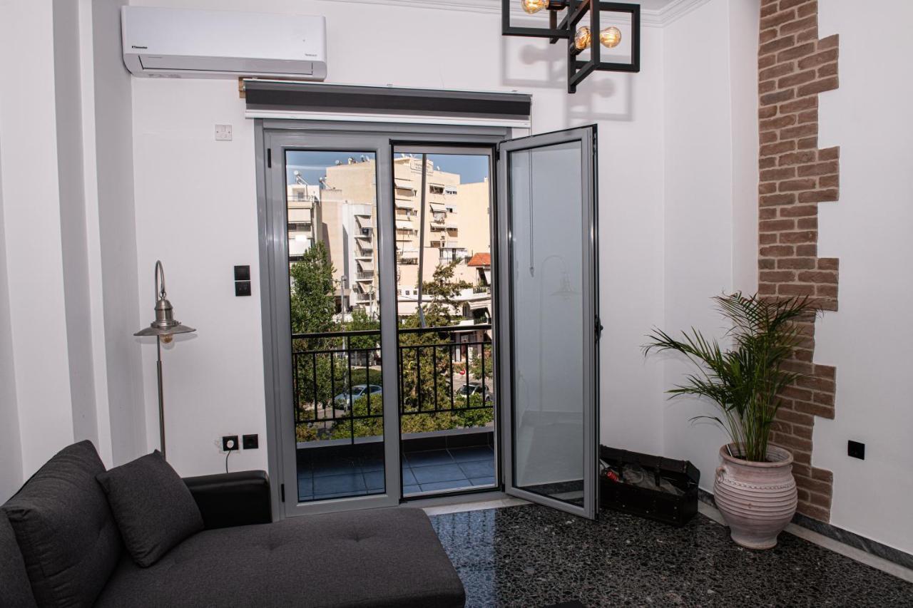 Sophia'S Place Piraeus Exterior photo