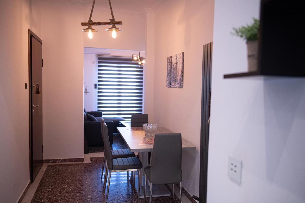 Sophia'S Place Piraeus Exterior photo